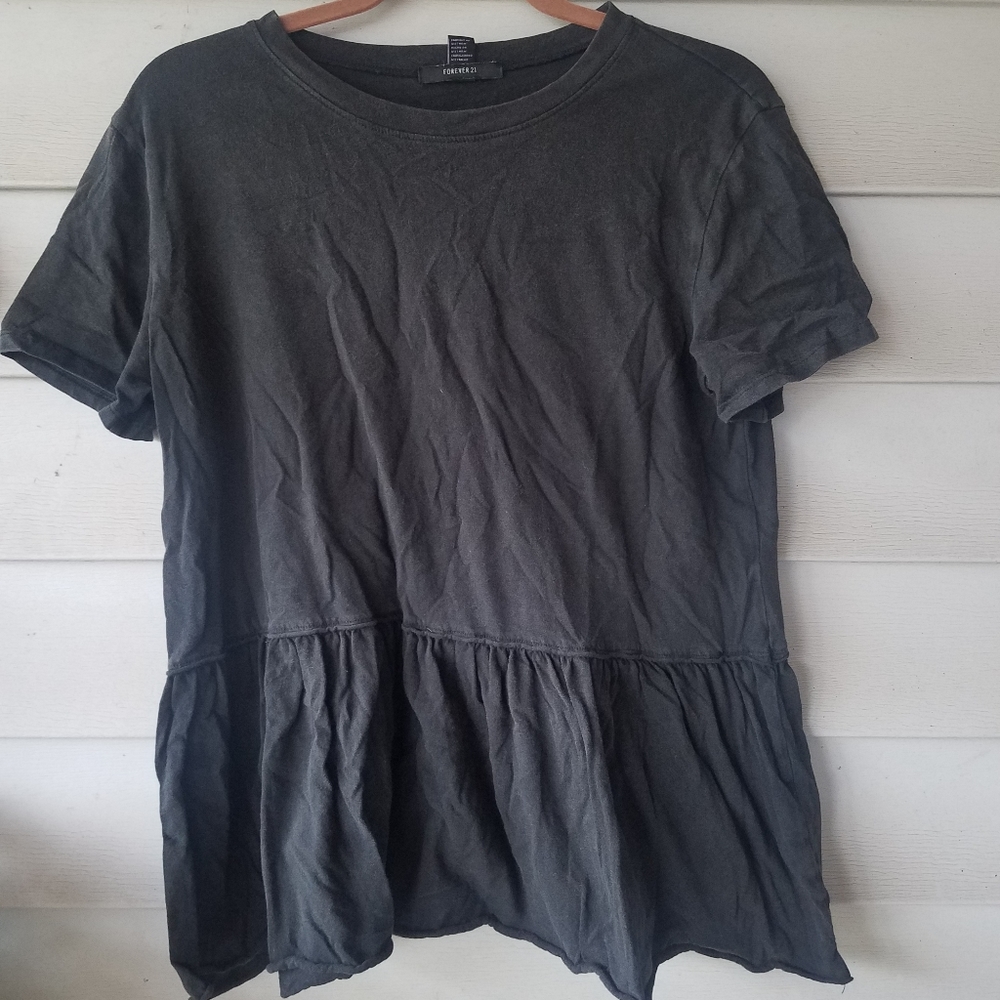 Forever 21 tee